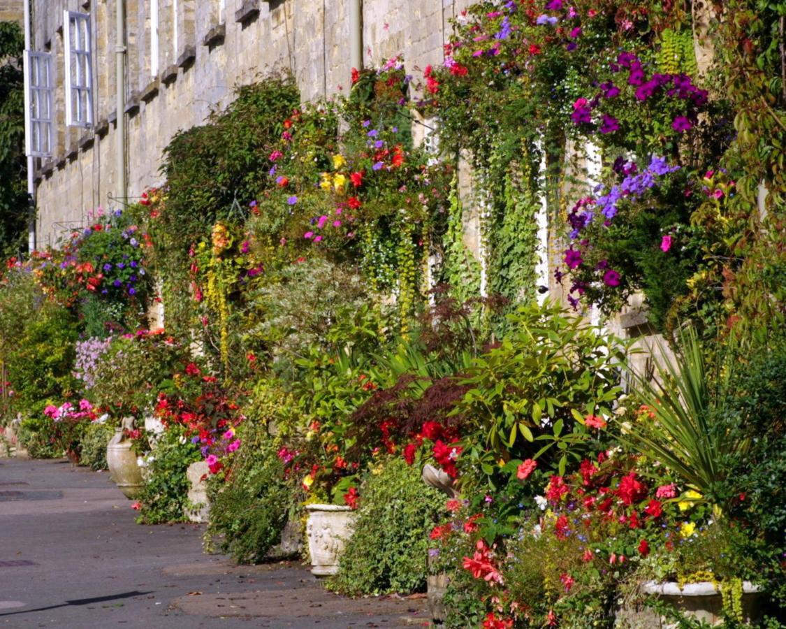 Glevum Lodge - 2 Bedroom Town Centre Apartment Cirencester Dış mekan fotoğraf